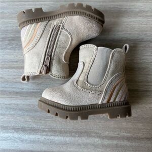 Beige Kids Boots with subtle Rainbow design